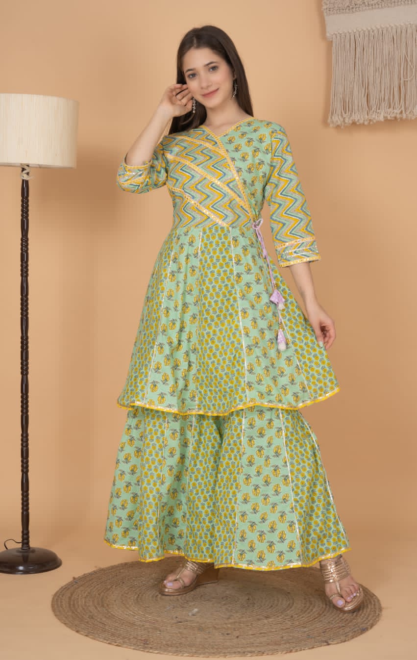 Buy online Green Embroidered A-line Short Kurti from Kurta Kurtis for Women  by Vyaghri for ₹699 at 50% off | 2024 Limeroad.com